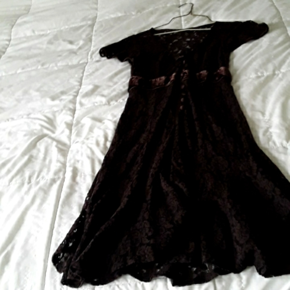 Beautiful chocolate brown lace dress unlined